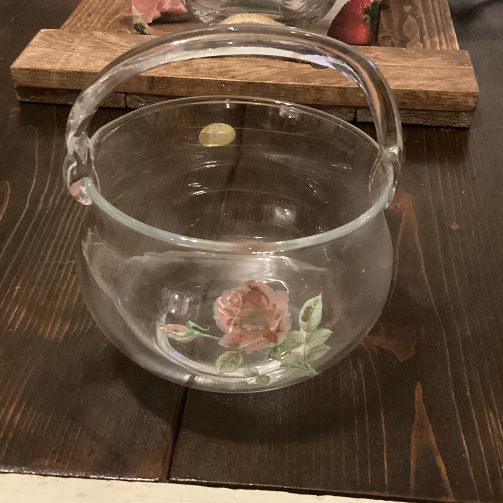 Fine Crystal Floral Handled Basket